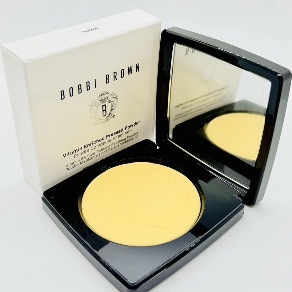 Bobbi Brown Vitamin Enriched Pressed Powder - Yellow - 8 g/.28 oz Full Size NIB